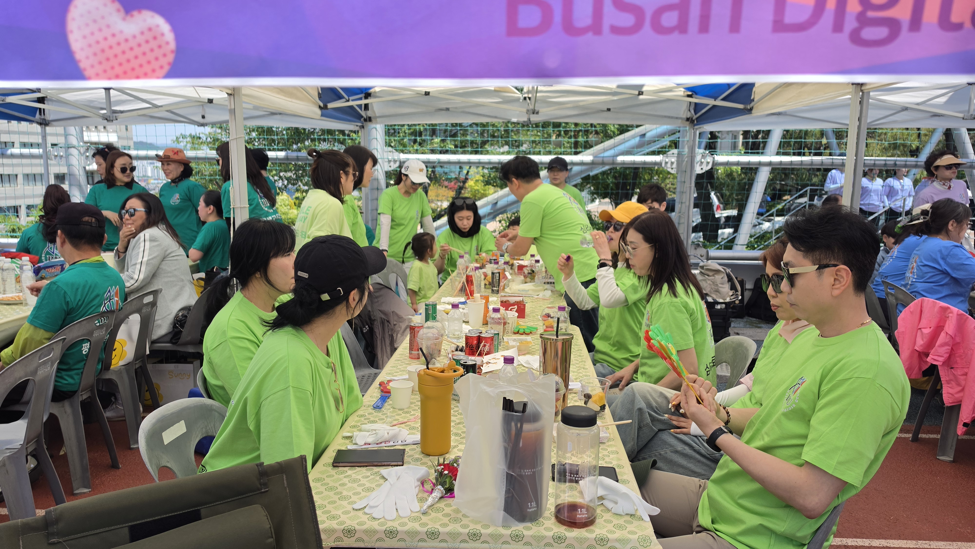 체육16