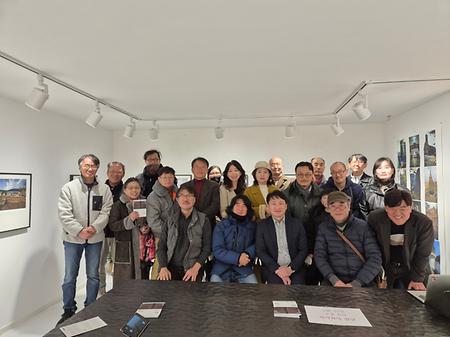 이재갑교수 초대전<상처위로 핀 풀꽃> 갤러리051