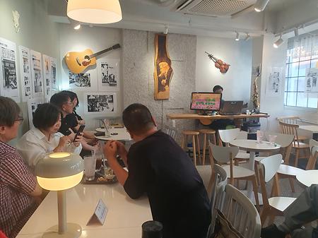 박윤호학우 개인전<40계단 사람들> 참관